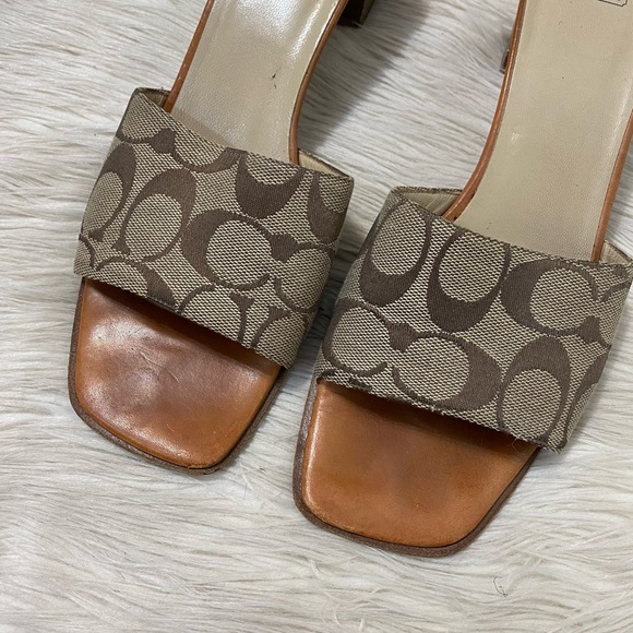 Coach Y2K Marcia Tan Signature Logo Slip On Square Toe Sandals Mule Heels 90s - Picture 3 of 9